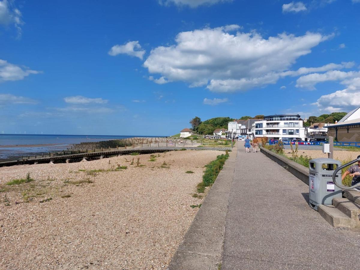 Inviting 1-Bed Apartment In Herne Bay Exterior photo